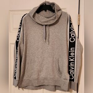 Calvin Klein Cowlneck Logo Sweatshirt, Size XL, performance, pre-owned